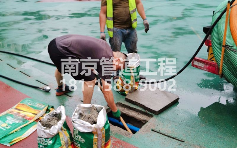 218新合村管道清淤