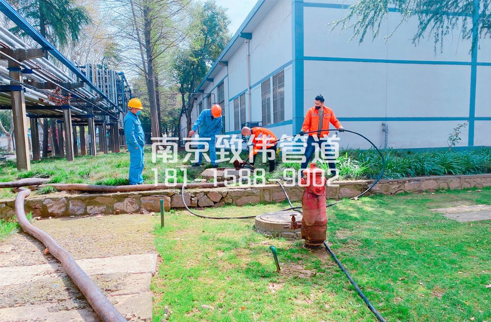 360新合村石化工厂管道清洗